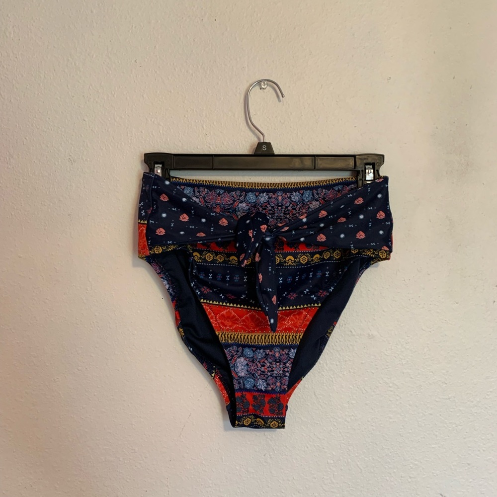 High waisted Jessica Simpson swim bottoms size m